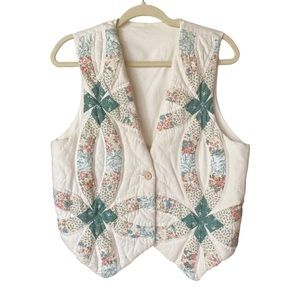 Vintage Patchwork Quilted Vest Gilet Women’s Size Medium Cottagecore Floral